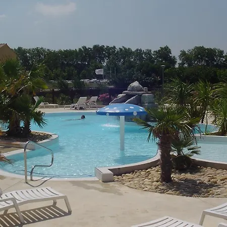Vacancéole - Port Minervois, Les Hauts Du Village de vacances 3*